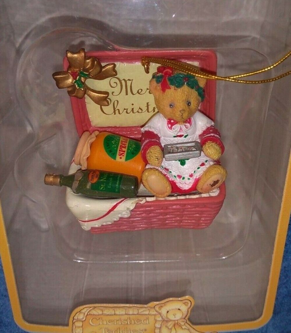 Enesco Cherished Teddies Bear Ornament 1998 Merry Christmas Basket 406627 VTG